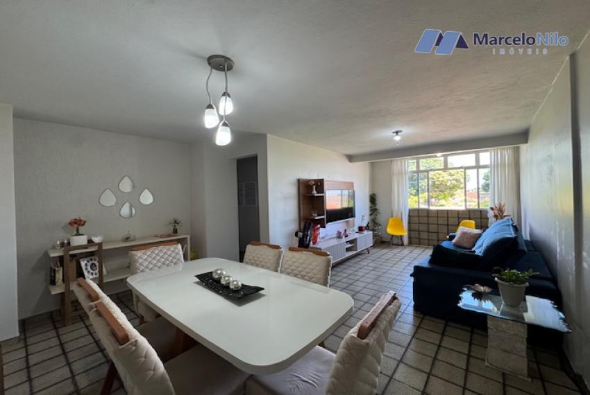 Apartamento em Campo Grande, 82m2, 02 Quartos Mais Quarto Serviço